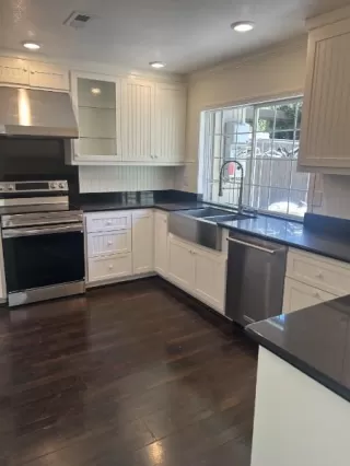 Photo #2: 226094274 Listing