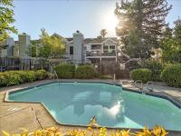More Details about MLS # 221044092 : 1515 HOOD ROAD #D