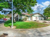 More Details about MLS # 223062818 : 2375 COBBLEOAK COURT #94