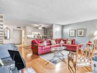 More Details about MLS # 224133438 : 713 E WOODSIDE LN #2