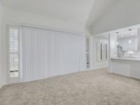 More Details about MLS # 225071590 : 720 WOODSIDE LN #8