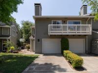 More Details about MLS # 225072213 : 122 VALLEY OAK DR #4